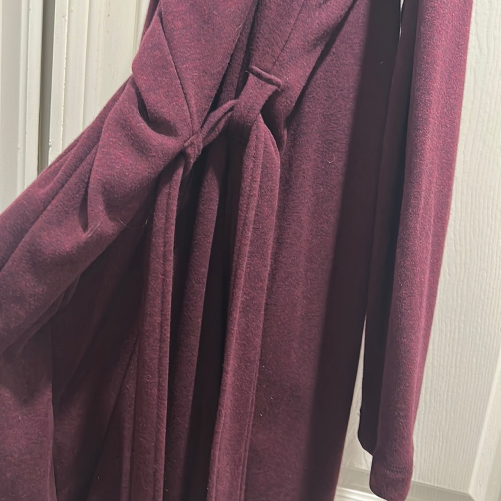 UGG BATHROBE condition like new, size medium very soft